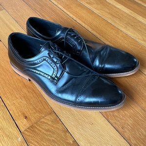 Men’s Stacy Adam’s dress shoes